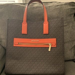 Michael Kors Kenly Large Tote